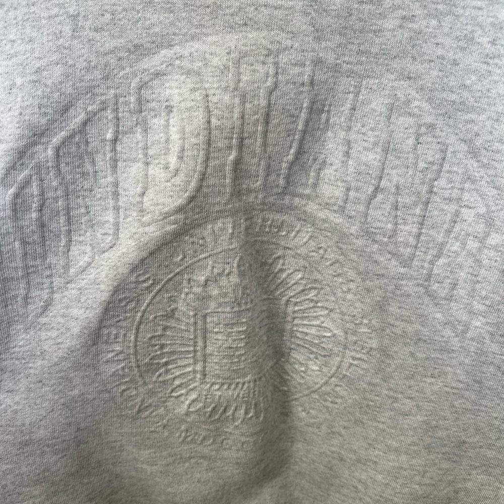 Vintage grey IU crew neck